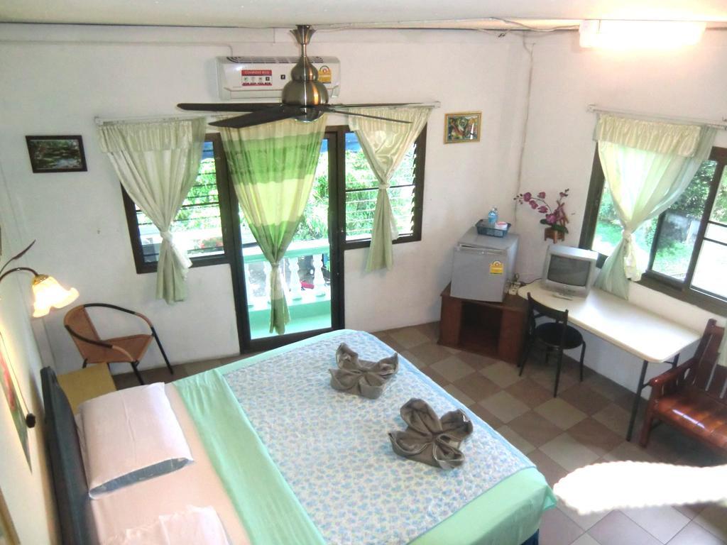 Residence House Trat Room photo
