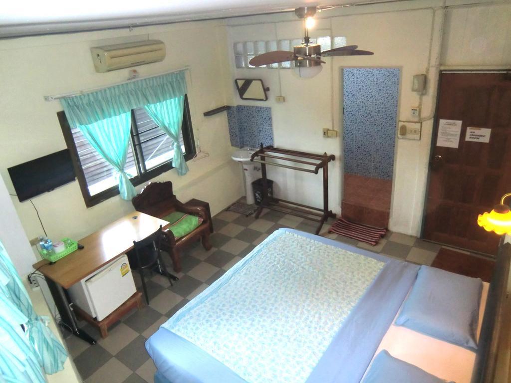 Residence House Trat Room photo